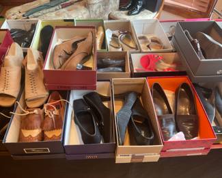 DESIGNER LADIES SHOES.  SIZE 7 AND 8.  