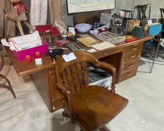 LARGE DESK