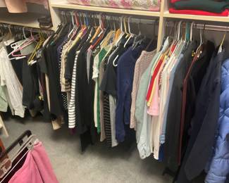 WONDERFUL LADIES DESIGNER CLOTHING. SMALL TO MEDIUM 