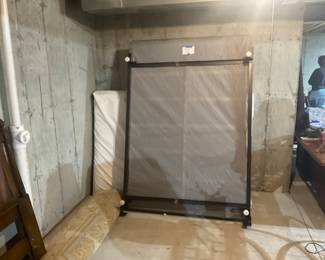 FULL SIZE BED. LIKE NEW