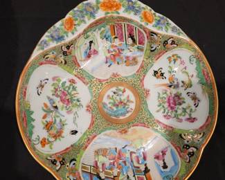 Antique Chinese Rose Medallion Shrimp Dish