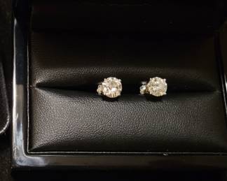 1.85 Carat Diamond Earrings I1 , H-I