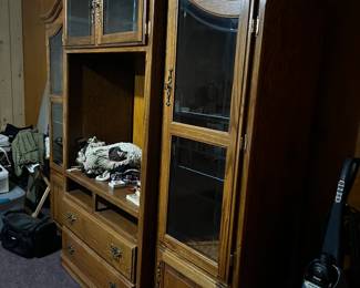Nice Entertainment Center