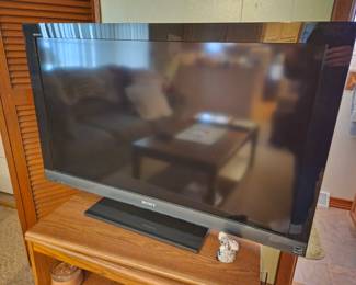 40" Sony Bravia tv