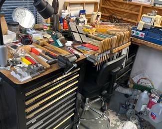 Tool box
Files
Vises