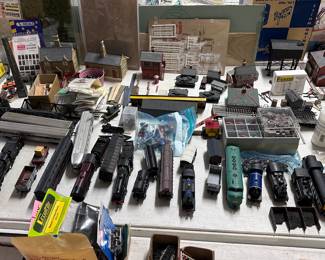 More HaO Trains and accessories 