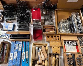 Bits , collets and reamers