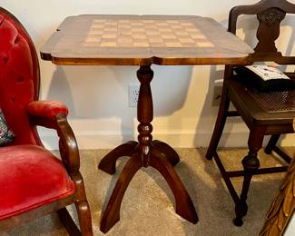 Vintage game table $125