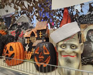Halloween Decor