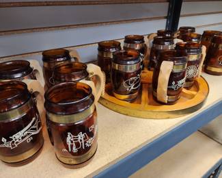 Decorative Military Barrel Mugs