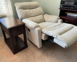 End tables are sold.