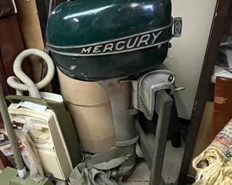 1950's Mercury outboard motor "Rocket" model KE-4