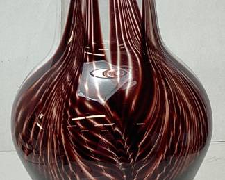 ART GLASS VASE, MARKED LARSON 94
