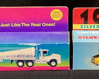 (2) 1994 BP TOY TANKER TRUCK & SHELL TANKER