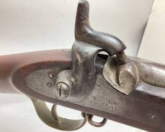 CIVIL WAR ERA FRENCH 1862 PERCUSSION RIFLE, CROWN MARK V.R. & 1862 L.A. CO., BRASS TRIGGER GUARD & BUTT END, 38'' BARREL,