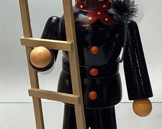 VINTAGE VOLKSKUNST GERMAN SMOKER