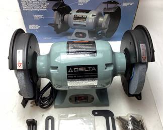 DELTA TOOLS 8 BENCH GRINDER, NEW