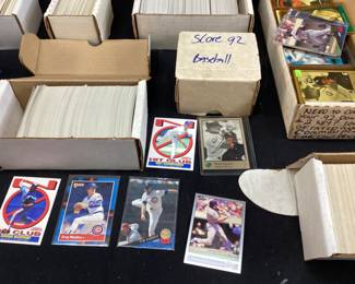 LARGE GROUP ASSORTED BASEBALL, FOOTBALL, HOCKEY, BASKETBALL CARDS, 1970s-1990s, BILLY SIMS, BRET FAVRE, BRET SABERHAGAN, DWIGHT GOODEN, FRANK THOMAS, PETE ROSE, FLEER, DONRUSS, TOPPS, UPPER DECK