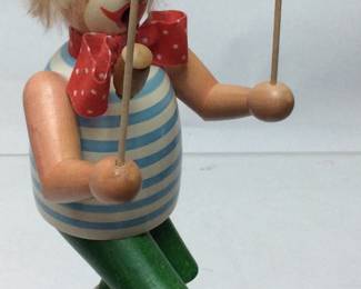VINTAGE CLOWN PAINT JUGGLER SMOKER