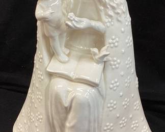 GOEBEL HUMMEL WEST GERMANY WHITE MADONNA W CHILD