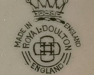 (3) VTG. ROYAL DOULTON CHARACTER JUGS, ROBIN HOOD, OLD CHARLIE & PADDY