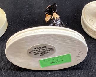 (4) VTG. SEBASTIAN MINIATURES FIGURINES