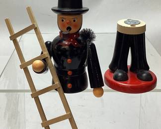 VINTAGE VOLKSKUNST GERMAN SMOKER