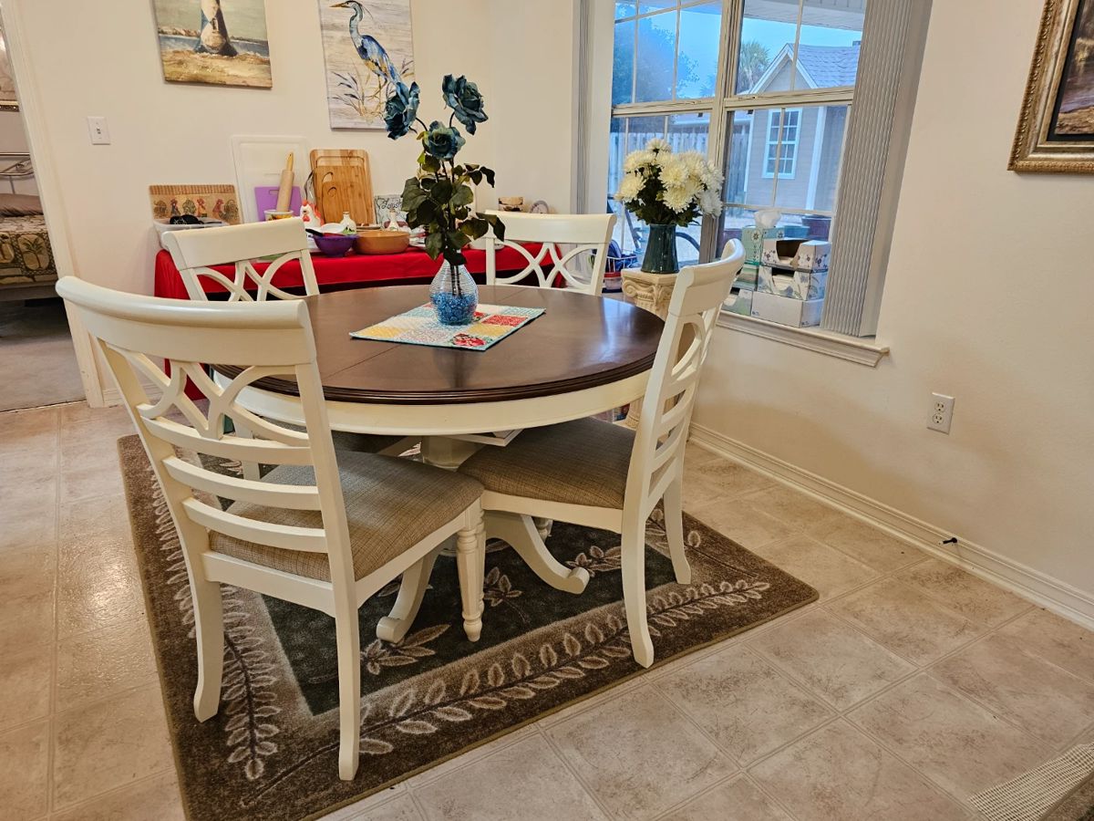 ECES Sale 2 Navarre Conklin Estate Sale! starts on 2/2/2024