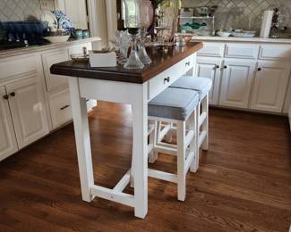 Kitchen Island and Stools