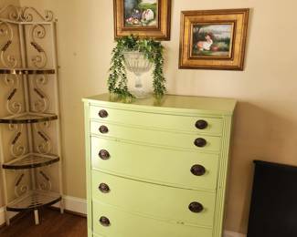 Vintage Chest of Drawers
