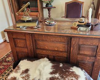 Vintage Typewriter Desk