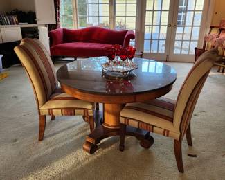 Glass Top Pedestal Table