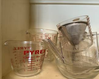 Assortment of Pyrex Liquid Measuring Cups