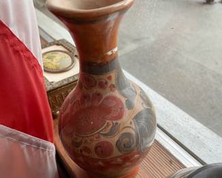 Pottery Vase with Floral and Leaf Pattern