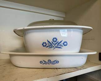 Corning Ware Blue Cornflower - 4 Qt. Dutch Oven,  Baking Dish