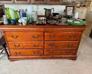 Cherry Wood 6 Drawer Dresser