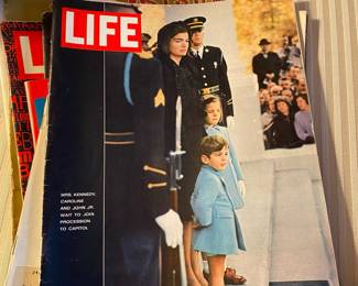 Life Magazine December 6, 1963 JFK Funeral Mrs. Kennedy