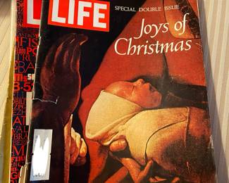 Life Magazine Special Double Issue Joy's of Christmas - December 15, 1972