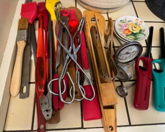 Assortment of Kitchen Utensils