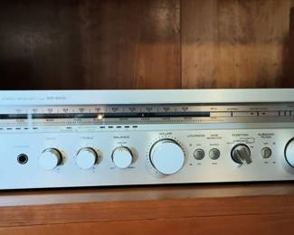 Hitachi AM-FM Stereo Receiver - SR-6010