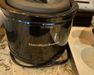 Hamilton Beach Crock Pot Black Mini Slow Cooker