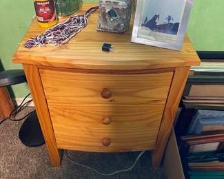 Pine 3 Drawer Night Stand