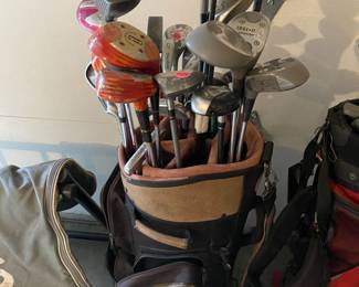 Assortment of Golf Clubs/Golf Bags