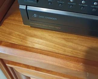 Sony 5 Disc CD Changer -  SCD-CE595