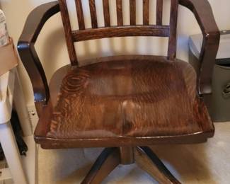 Gregory Mayer Lawyer's Swivel Chair, Rare and in nice shape