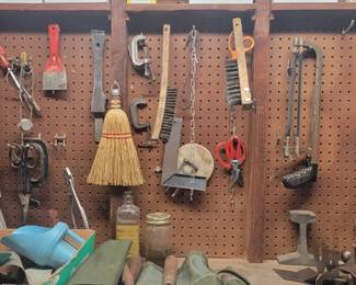 Hand Tools 