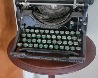 Antique Underwood Typewriter #5 - 1920'S