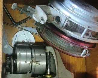 Red Cap Trolling Fishing Reels