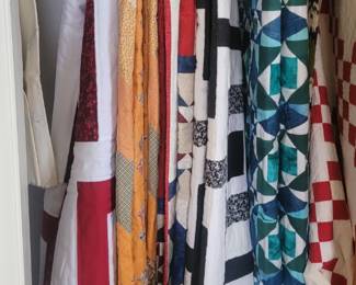 Hand Sewn Stitched Quilts