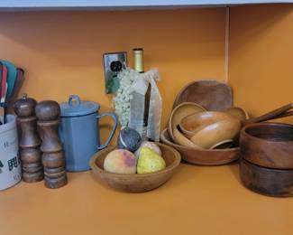 Wood Bowls, Fruit, S & P, Knives